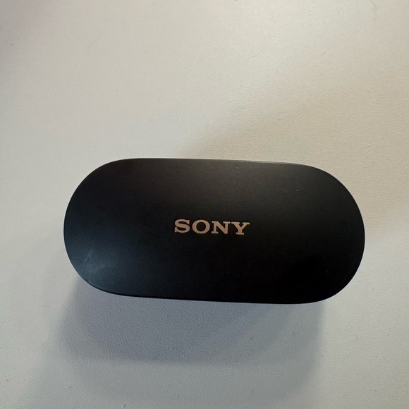 Sony noise canceling earbuds - Picture 2 of 9